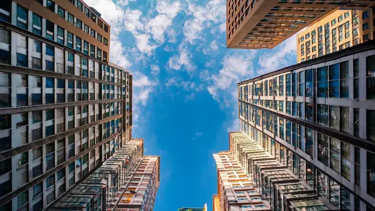 This guide explores how to structure property loans strategically to maximize portfolio growth, maintain flexibility, and optimize your position for long-term success.